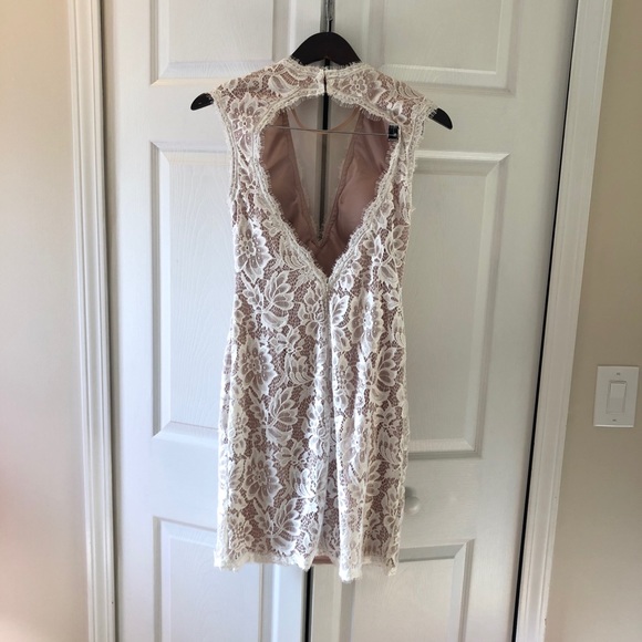 Women’s formal Betsy & Adam white sparkly dress - Picture 4 of 7